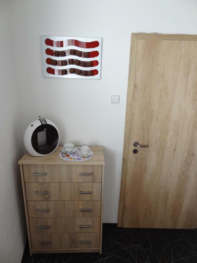 Apartman Lednicka Břeclav エクステリア 写真